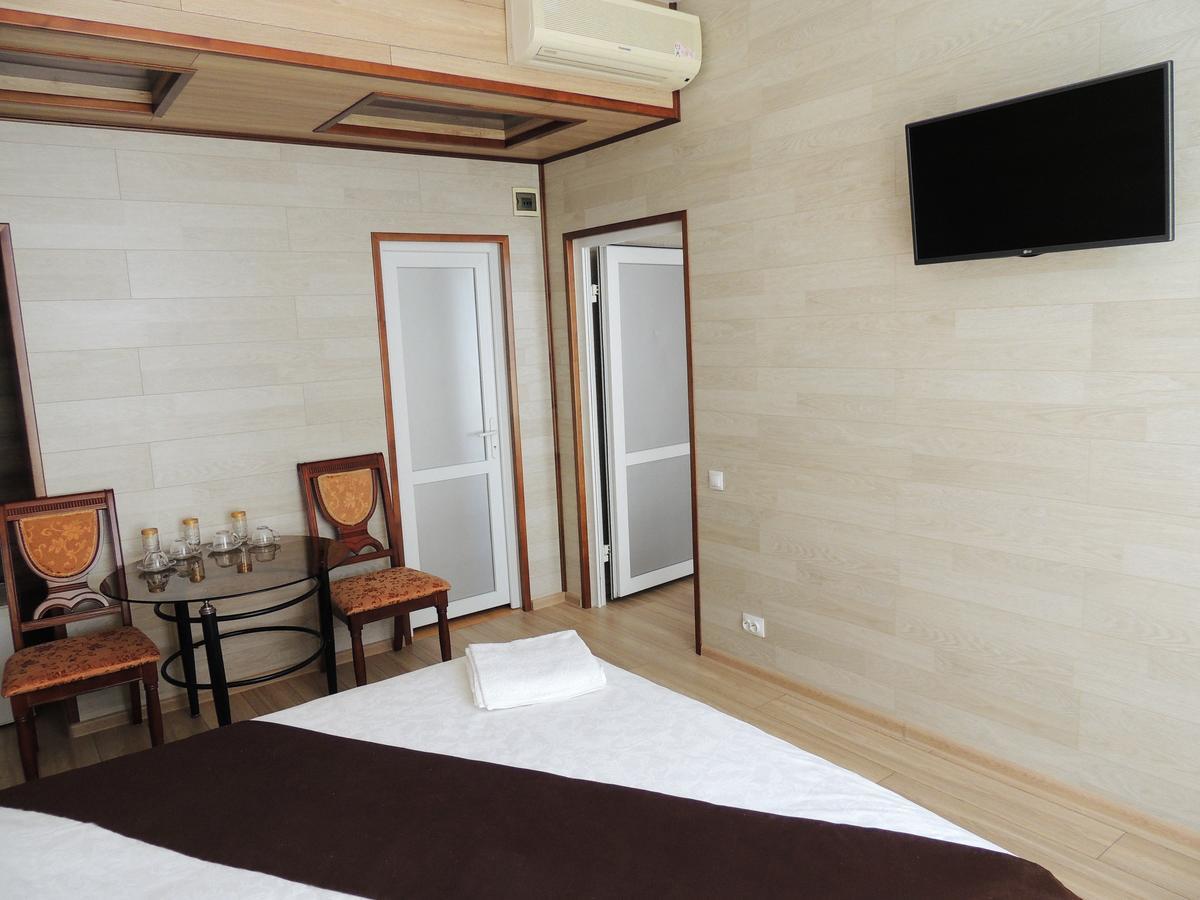 Laguna Hotel Kostanay Ngoại thất bức ảnh